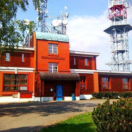 Riegrova Chata Kozakov Semily Exterior foto