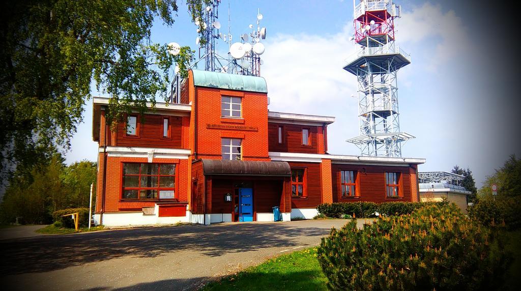 Riegrova Chata Kozakov Semily Exterior foto